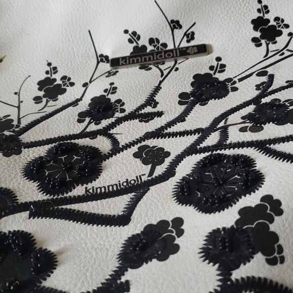 Kimmidoll Purse - Picture 7 of 10